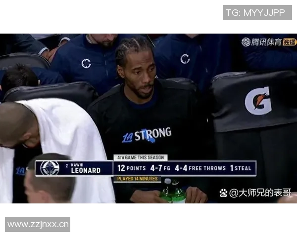 莱昂纳德半场表现出色高效贡献13分3篮板4助攻1抢断助力球队
