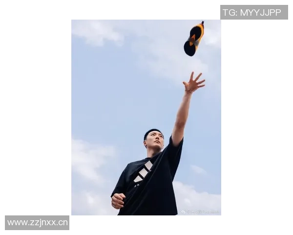 胡明轩昨夜三分雨下生涯新高40分助队止颓展现全能表现