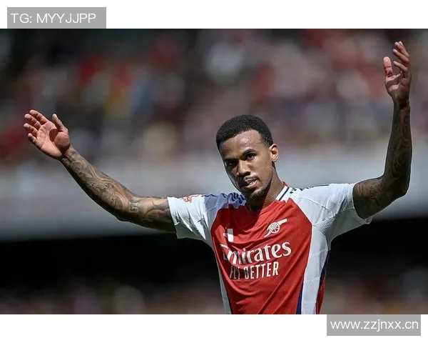 蒙彼利埃15岁中锋默格南晋升U19梯队阿森纳巴萨均表现出浓厚兴趣