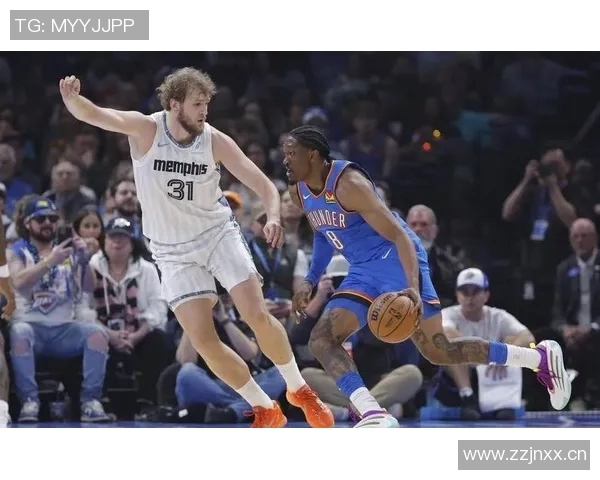 NBA赛事分析雷霆轻取灰熊勇士逆转魔术活塞战胜开拓者展现实力