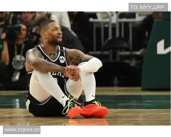 萨尔面对字母哥压力巨大10投5中贡献10分12篮板3助攻表现平平 萨尔面对字母哥压力巨大10投5中贡献10分12篮板3助攻表现平平